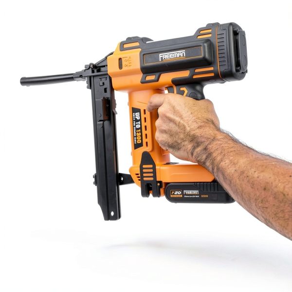 Freeman Cordless 16 Gauge Fencing Stapler-1